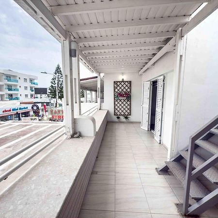 Sofia'S Seaview Apartment Protaras Ngoại thất bức ảnh