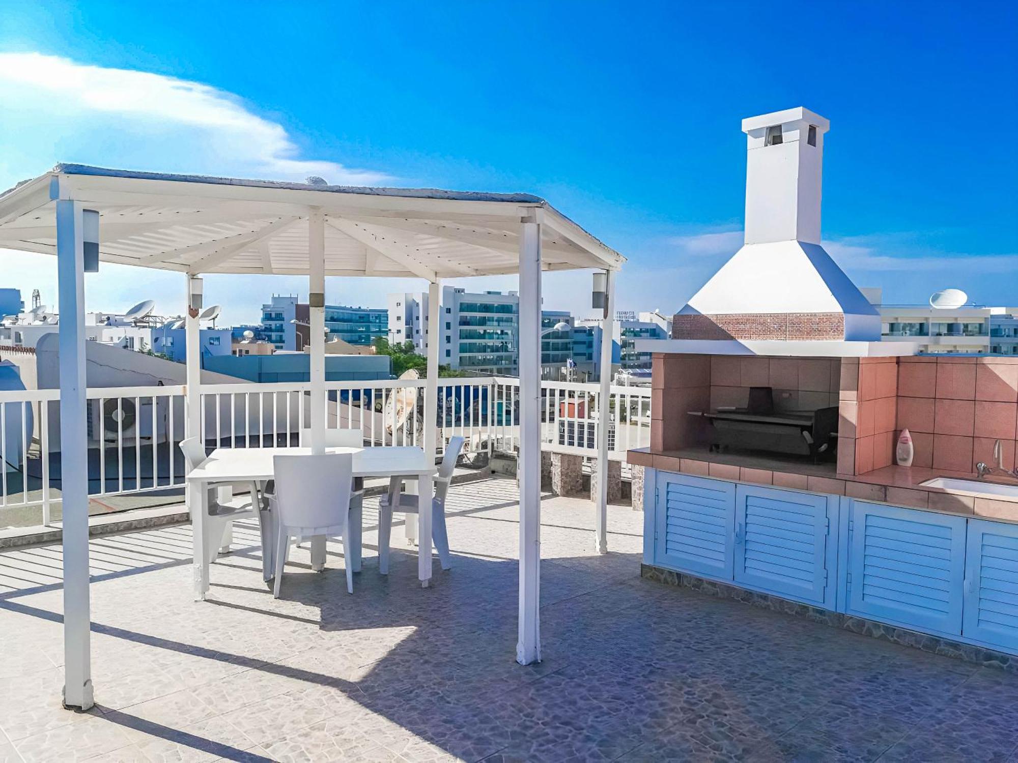 Sofia'S Seaview Apartment Protaras Ngoại thất bức ảnh