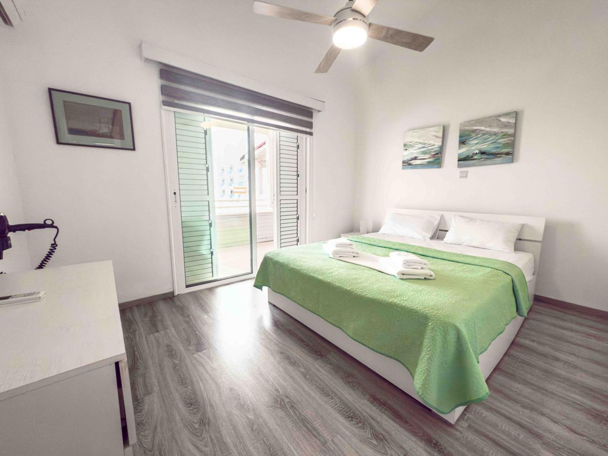 Sofia'S Seaview Apartment Protaras Ngoại thất bức ảnh